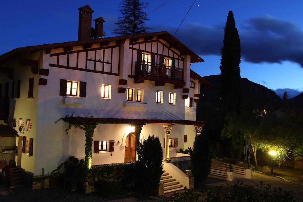 La Villa Du Parc Prades  Exterior photo